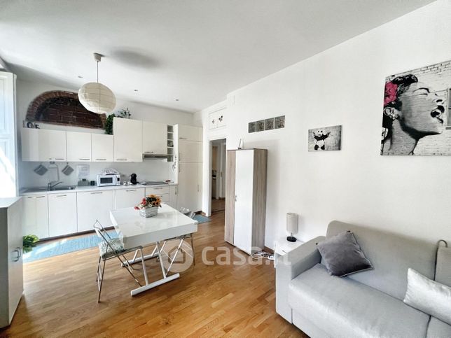 Appartamento in residenziale in Via Melzo 16