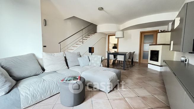 Villetta a schiera in residenziale in Via del CesurÃ²n 7