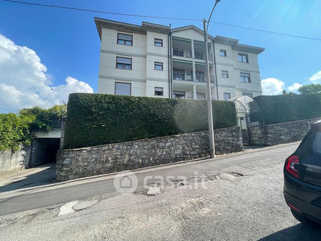 Appartamento in residenziale in Via Nicostrato Castellini 160