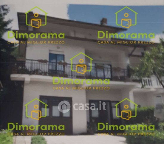 Appartamento in residenziale in Via delle Vigne 14