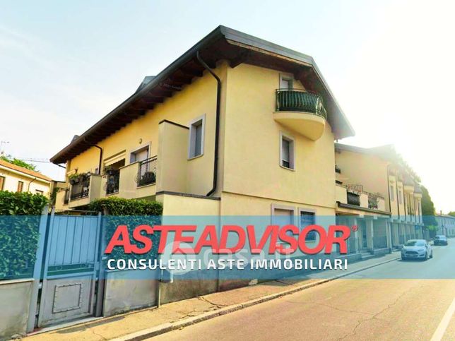 Appartamento in residenziale in Via San Michele 102