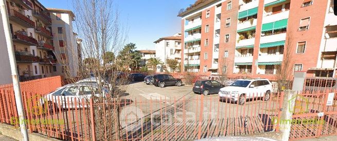 Garage/posto auto in residenziale in Via Ferdinando Magellano 8