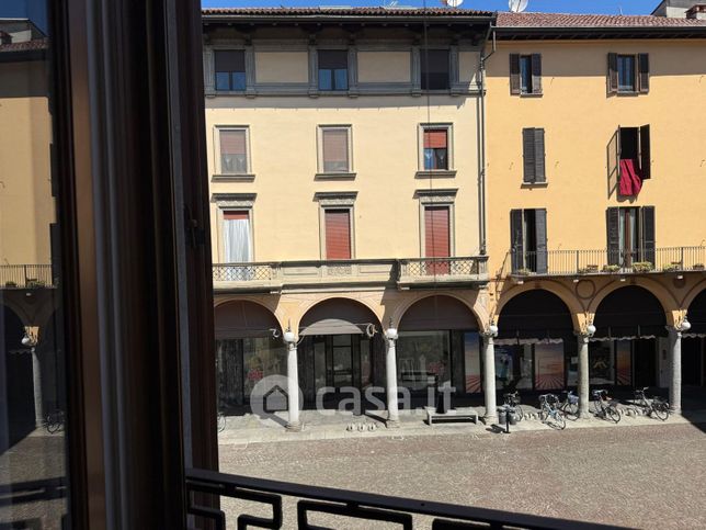 Appartamento in residenziale in Via Fratelli Rosselli 9