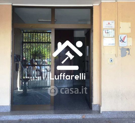 Ufficio in commerciale in Via Ottone Fattiboni 214