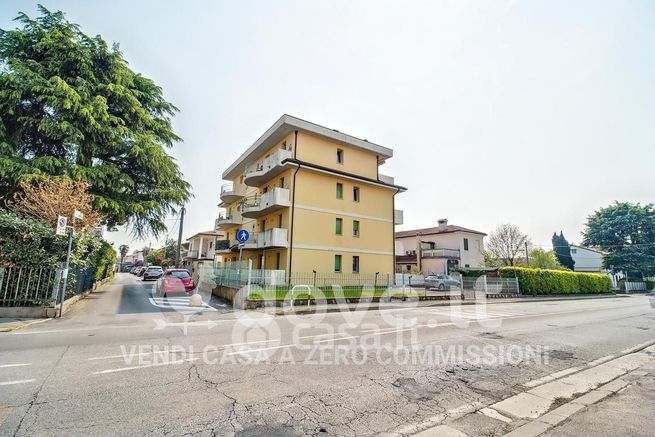 Appartamento in residenziale in Via Antonio Cecchi 2