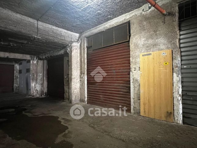 Garage/posto auto in residenziale in Via Galletti 126