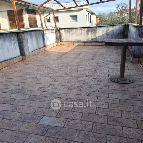 Villetta a schiera in residenziale in 