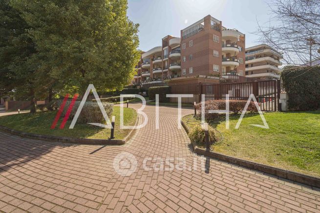 Appartamento in residenziale in Via Mario del Monaco