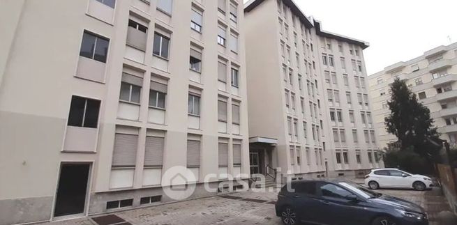 Appartamento in residenziale in Viale Luigi Cadorna 13