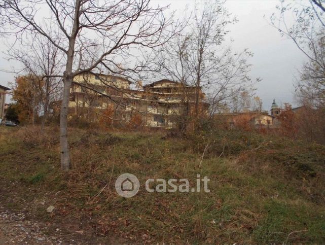 Terreno edificabile in residenziale in Via del Poggio 8-12