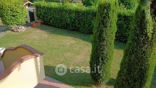 Villa in residenziale in