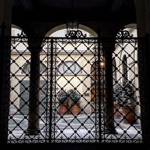 Appartamento in residenziale in Via Lega