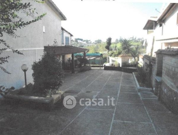 Casa indipendente in residenziale in Via Giannetta 13