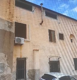 Appartamento in residenziale in Discesa Bastione Castello