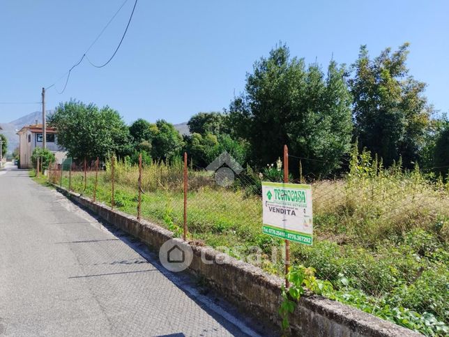 Terreno agricolo in commerciale in Via Macerine