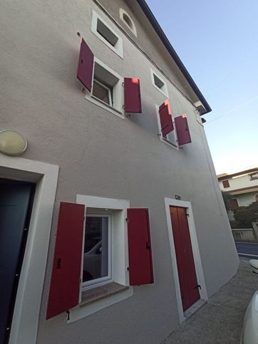 Casa indipendente in residenziale in Borgata Costacurta