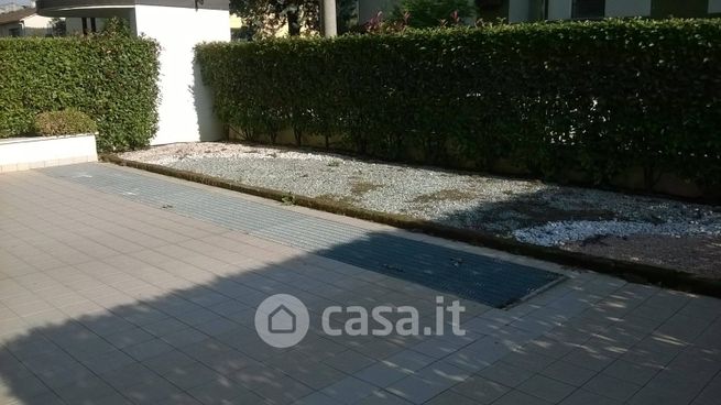 Appartamento in residenziale in Viale Battaglione Val Leogra