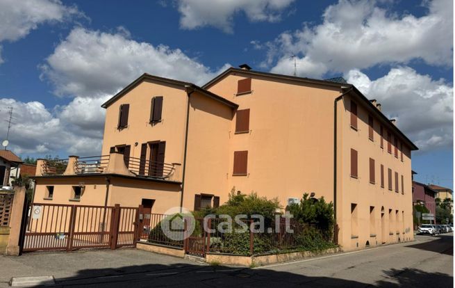 Appartamento in residenziale in Via Selice