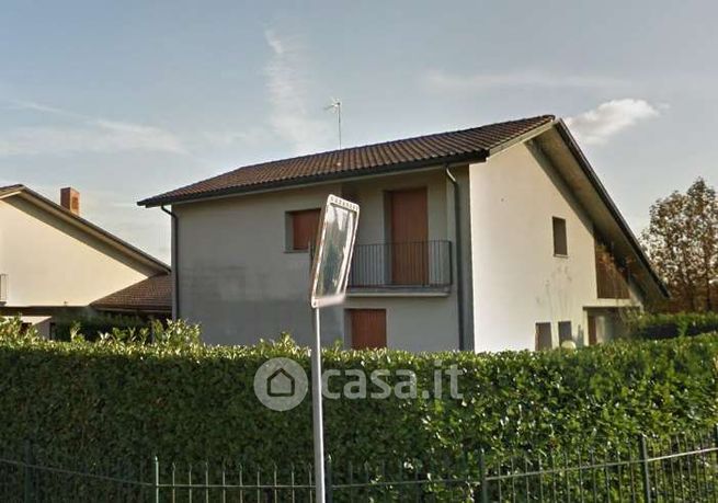 Villetta a schiera in residenziale in Via Cesare Beccaria 6