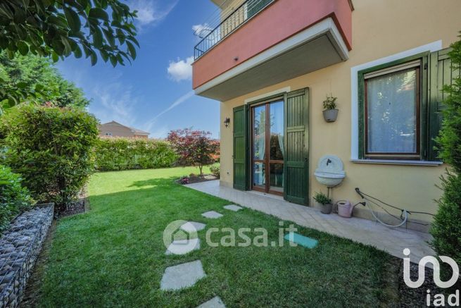Appartamento in residenziale in Via Divisione Acqui 41