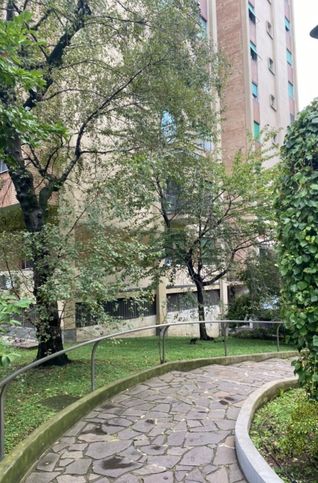 Appartamento in residenziale in Via Venezuela 9