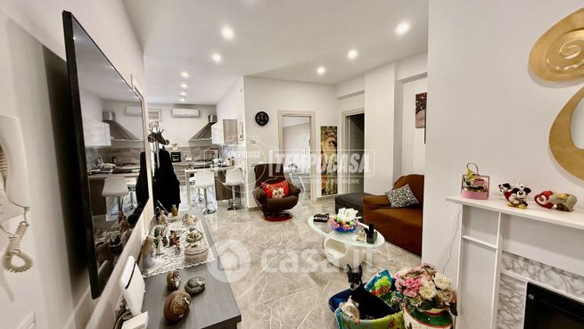 Appartamento in residenziale in Via Consalvo 93