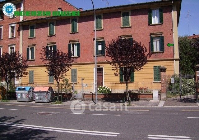 Appartamento in residenziale in Via Pelagio Palagi 15