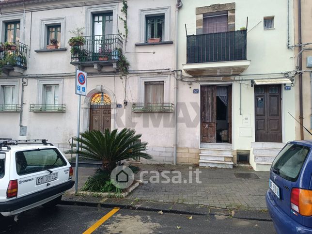 Appartamento in residenziale in Viale Regina Elena 57