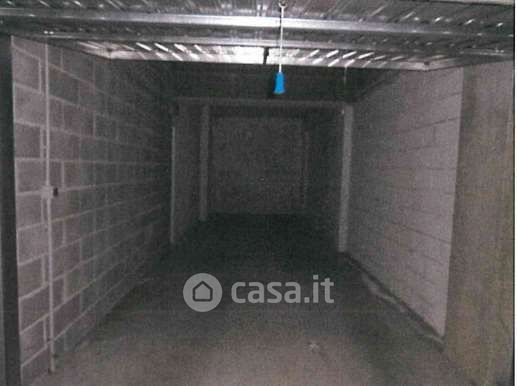 Box/posto auto in residenziale in Via Pizzo Camino