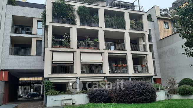 Appartamento in residenziale in Via Giovanni Paisiello 10