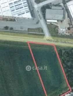 Terreno edificabile in residenziale in Viale della Resistenza