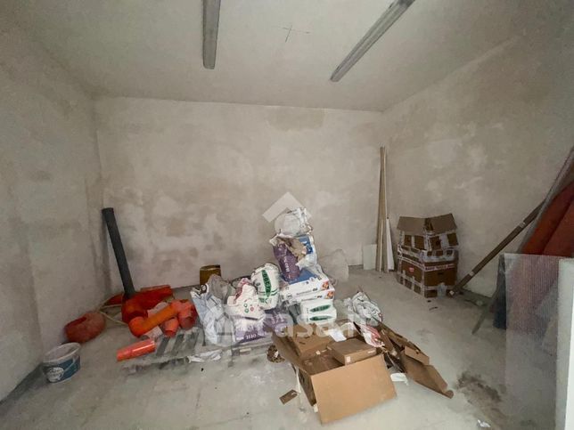 Box/posto auto in residenziale in Via Santi Giovanni e Paolo 32