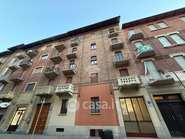 Appartamento in residenziale in Via Valentino Carrera 7