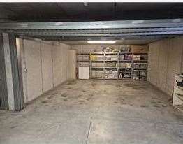 Box/posto auto in residenziale in Via Vimercate 27