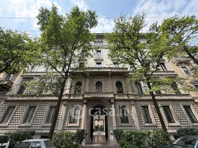 Appartamento in residenziale in Via Alberto da Giussano 15