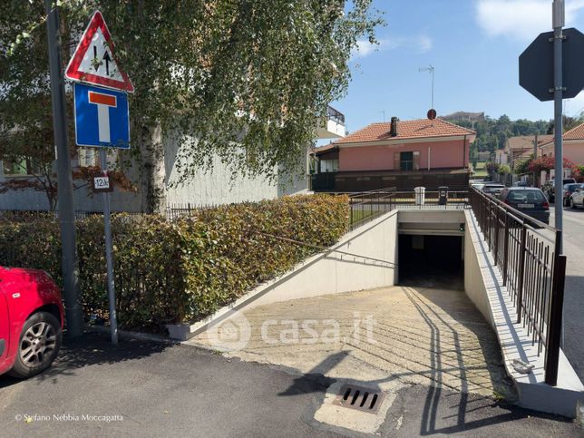 Box/posto auto in residenziale in Via Valfrè 12