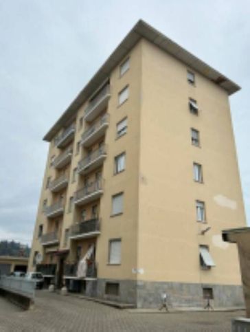 Appartamento in residenziale in Via Monte Grappa