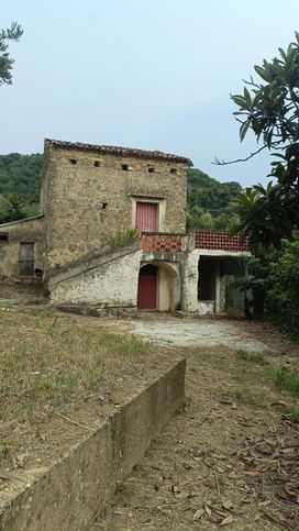 Terreno agricolo in commerciale in Acquavella