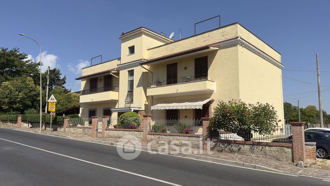 Appartamento in residenziale in Strada Nettunense 296
