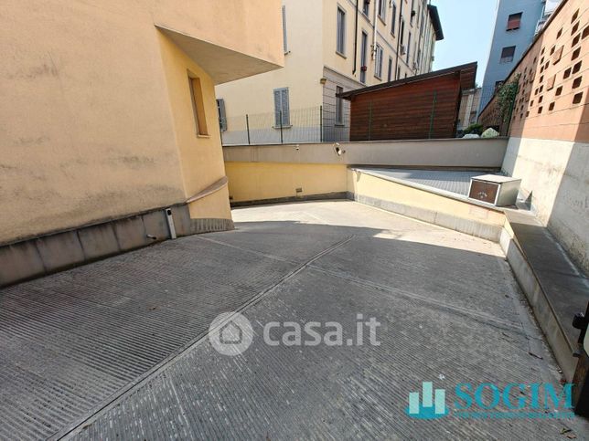 Box/posto auto in residenziale in Via San Clemente
