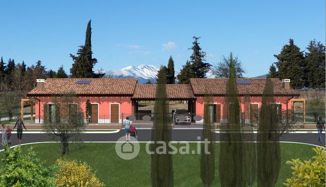 Terreno edificabile in residenziale in Via Olmo