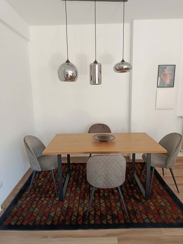 Appartamento in residenziale in Via Cesare Laurenti 19