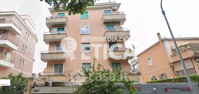 Appartamento in residenziale in Circonvallazione Gianicolense 254