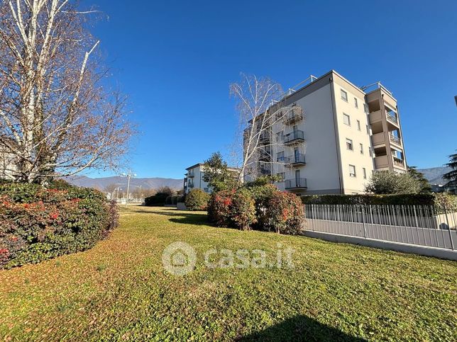 Appartamento in residenziale in Via Angelo Righetti