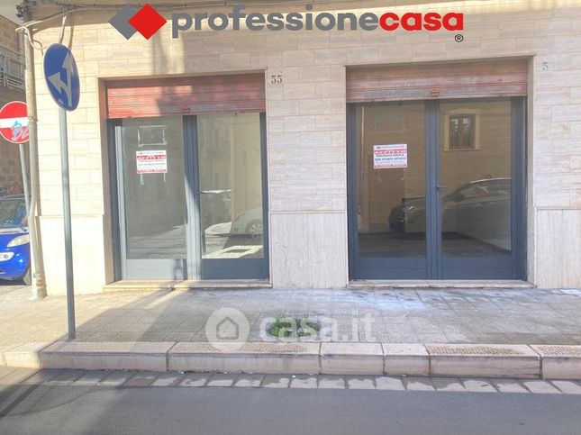 Ufficio in commerciale in Via Foggia 55 A