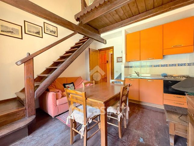 Appartamento in residenziale in Via del Colle 32