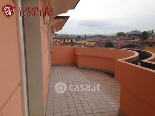 Appartamento in residenziale in Via Alessandro Rossi