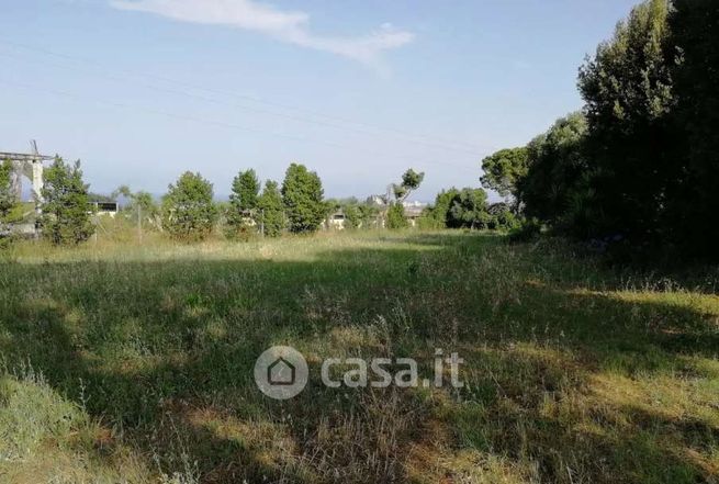 Terreno agricolo in commerciale in Via Garda