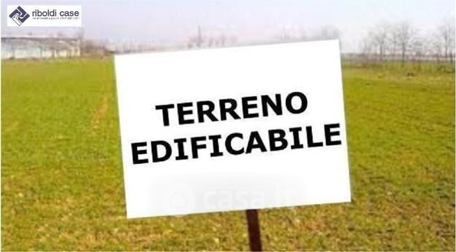 Terreno edificabile in residenziale in Viale Lombardia