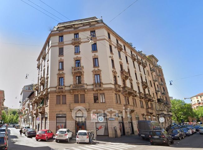 Appartamento in residenziale in Via Cesare Tallone 11
